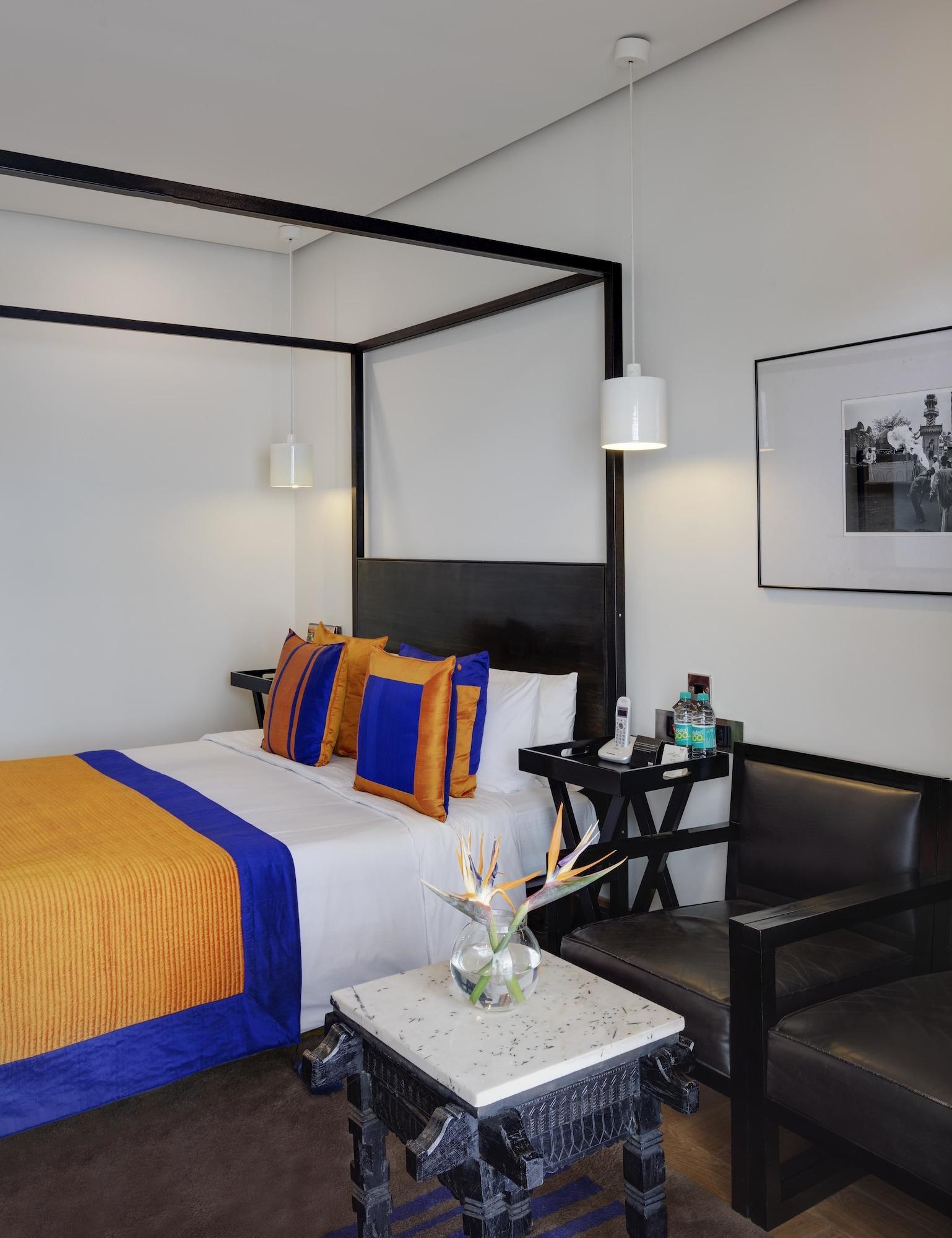 โรงแรมเดอะ พาร์ค บังกาลอร์ ภายนอก รูปภาพ A room at the Taj Bengal
